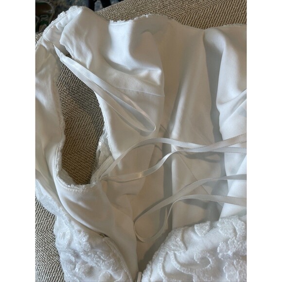 ๐ฐ New LM Designs White Sequin Damask Dress โ Size 4 - Picture 7 of 7